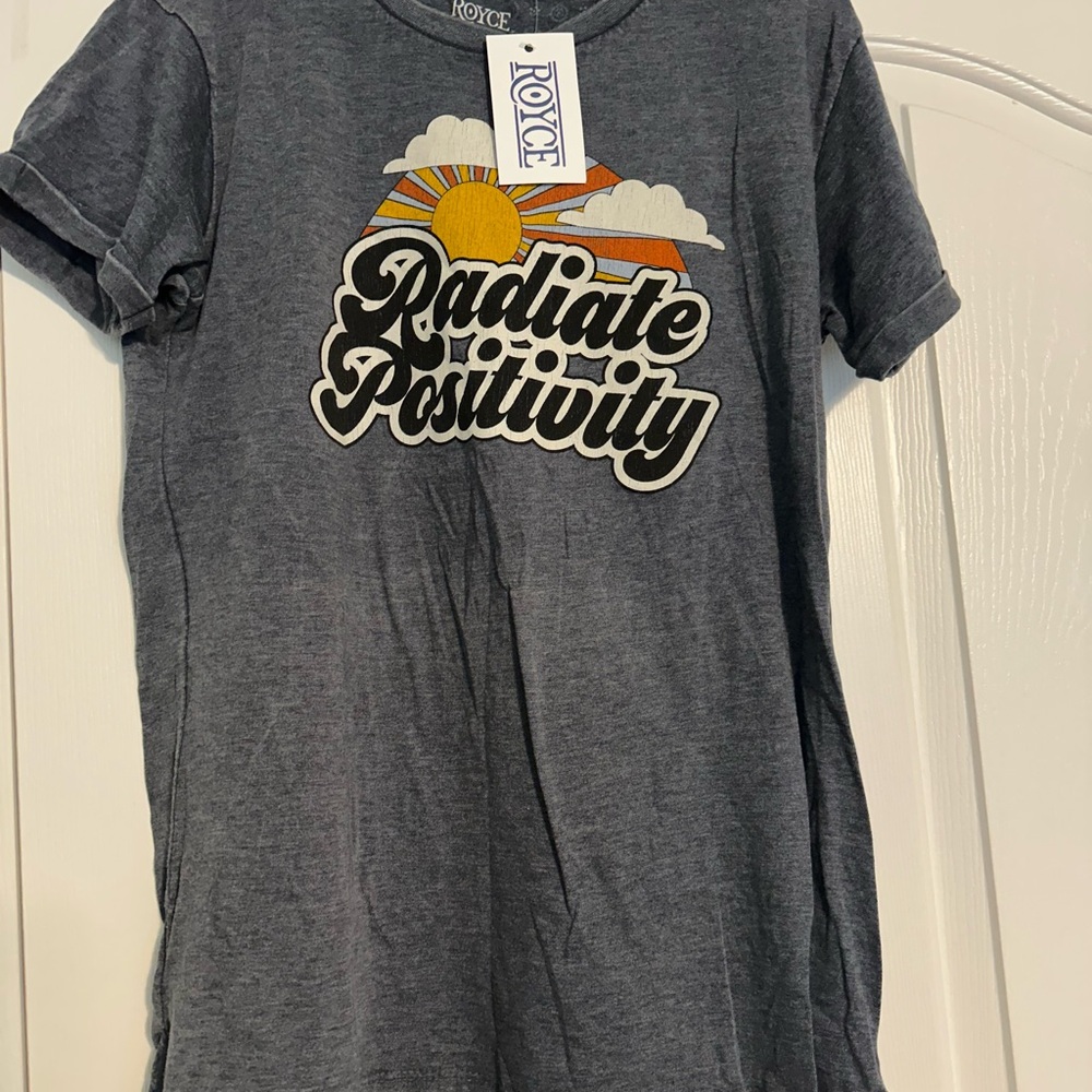 ROYCE New York Gray Vintage Radiate Positivity Tee (brand new w/tags)